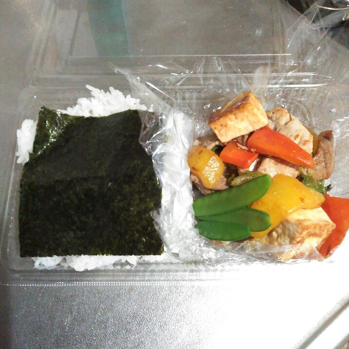 海苔のせ弁当